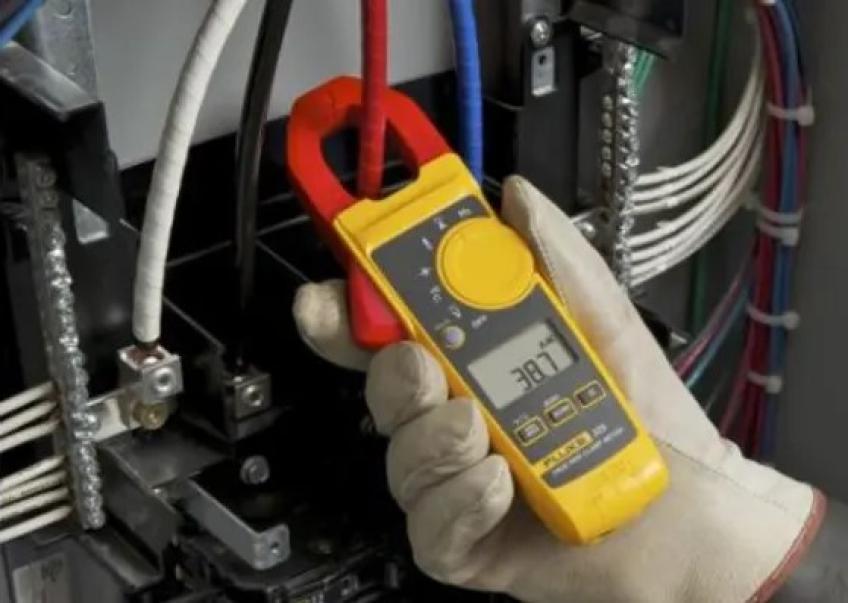fluke fluke 325 multimetro a pinza 400a,600v tr ac/dc 4152643 - foto 2