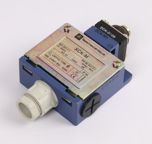 tese italy tese italy corpo finecorsa 1no 1nc snap tese italy zckm1 per automazione industriale - foto 1