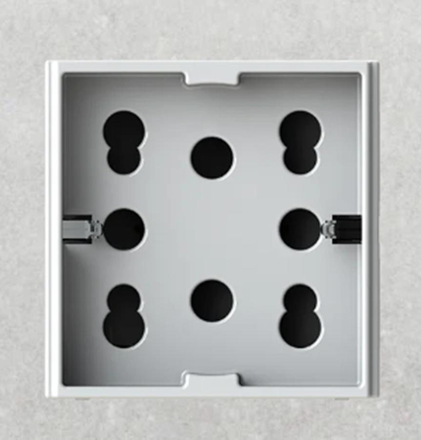 4 box 4box presa elettrica laterale compatibile matix go serie civile 4 box 4bph21.jw bianca - foto 1